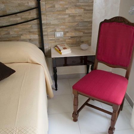 B&B Blue Wave Alghero Bagian luar foto