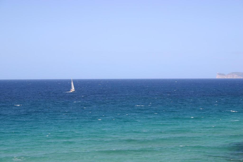 B&B Blue Wave Alghero Bagian luar foto
