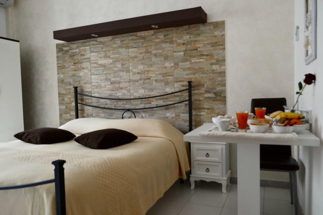 B&B Blue Wave Alghero Bagian luar foto